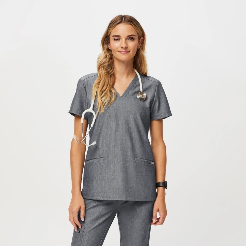 Figs Technical Collection Casma 3 Pocket Scrub Top Graphite Grey Womens Size XS